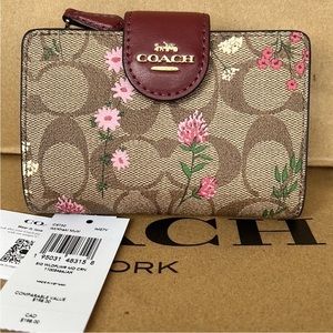 Coach medium corner zip wallet in signature canvas with wildflower print